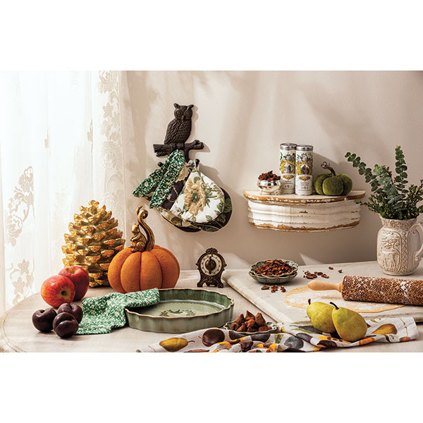 Product image for Autumnal Fruits Crisp Dish