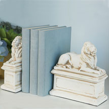 Alternate image New York Library Lions Bookends