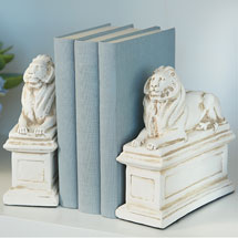 Alternate image New York Library Lions Bookends