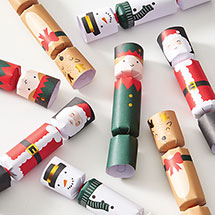 Alternate image Holiday Character Crackers